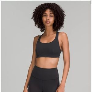 Nwt lululemon wonder train bra made up support C/D cup